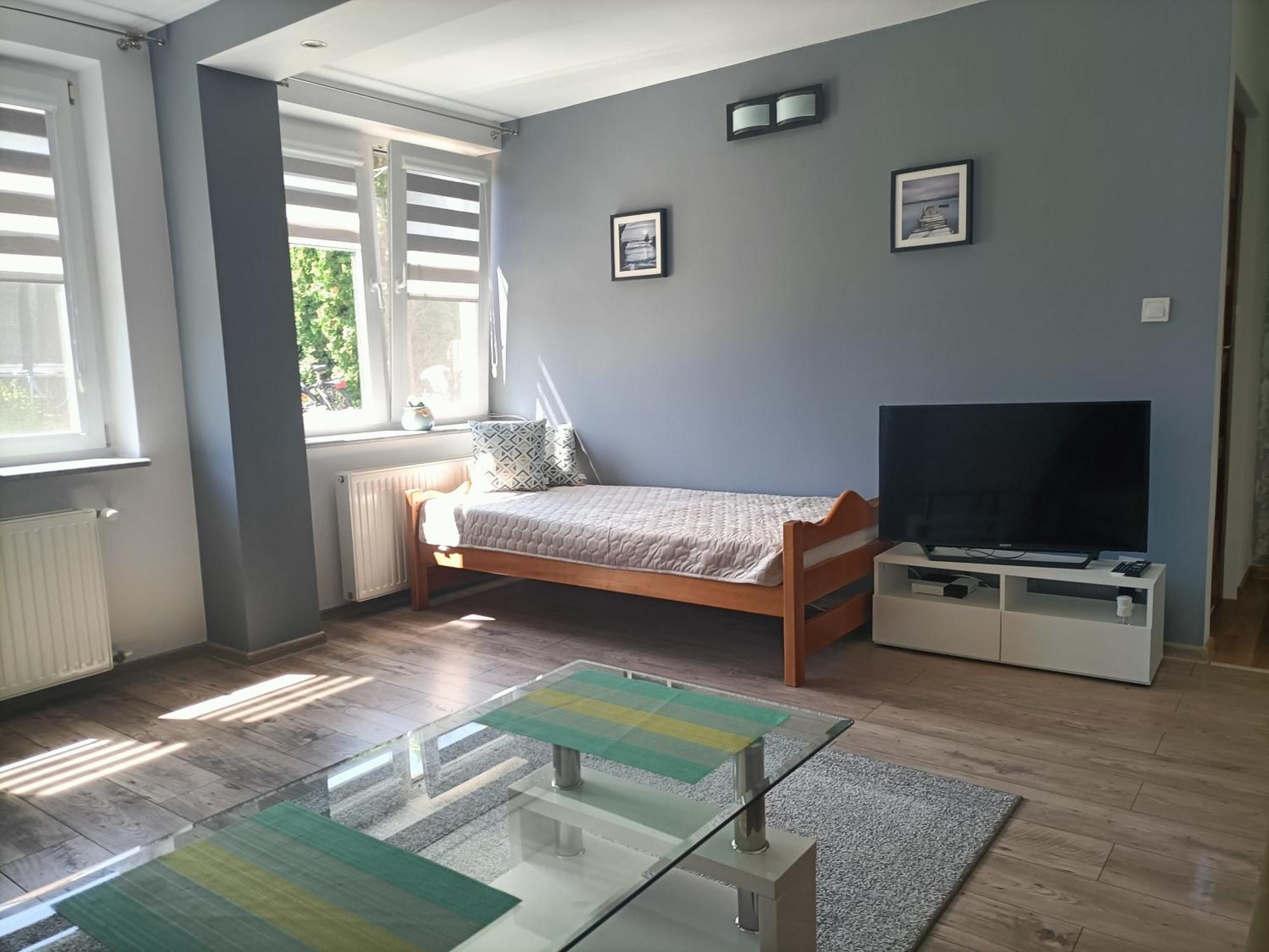 Apartament Blekit Nieba Тикочин Екстериор снимка