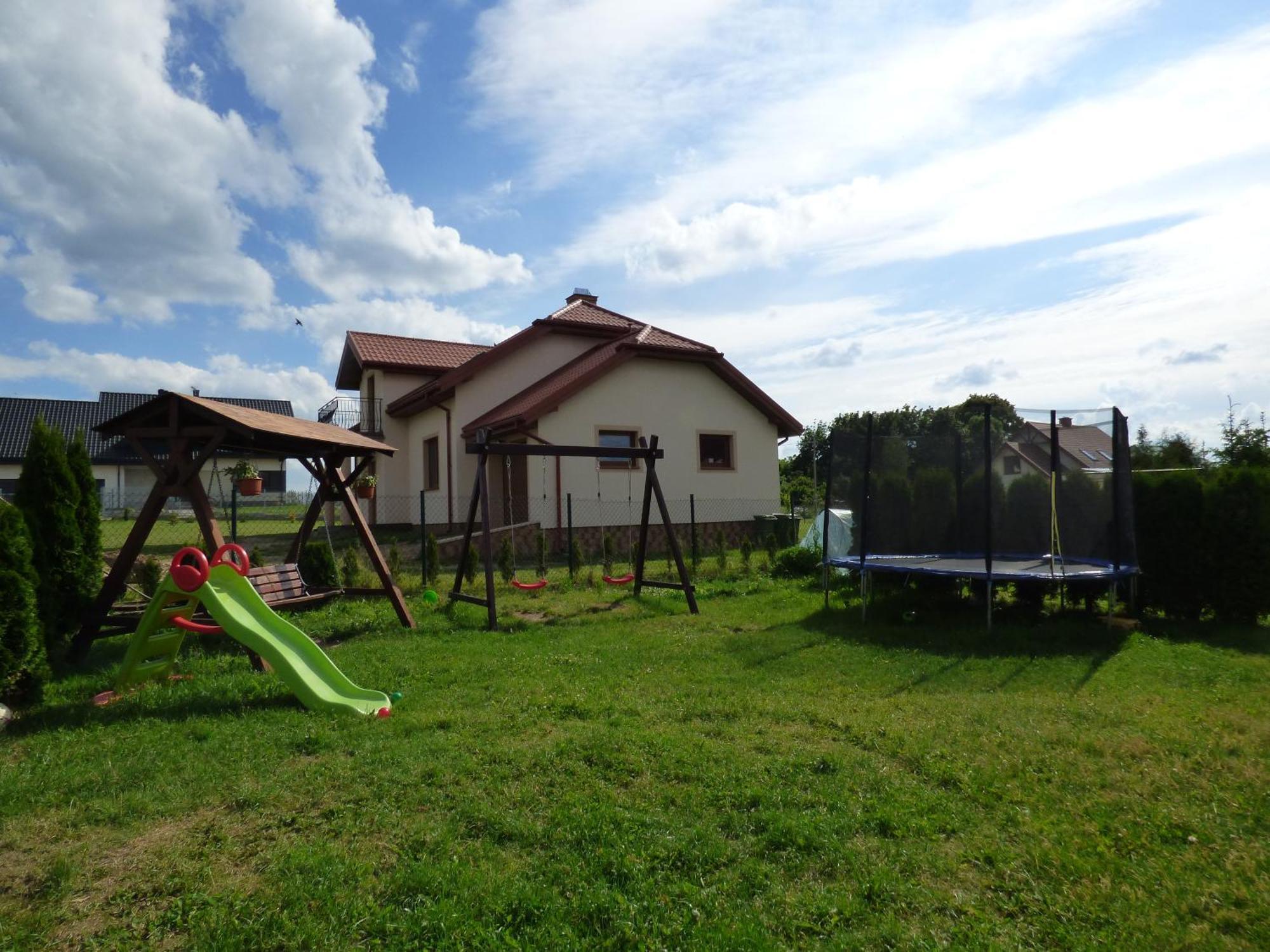 Apartament Blekit Nieba Тикочин Екстериор снимка